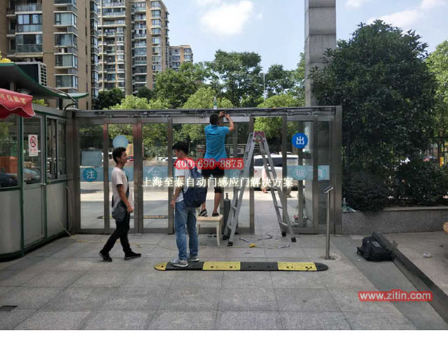 小区电动玻璃感应门